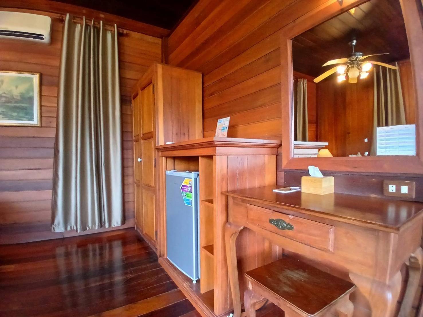 Hotel Samui Wooden Hill à Ko Samui Extérieur photo